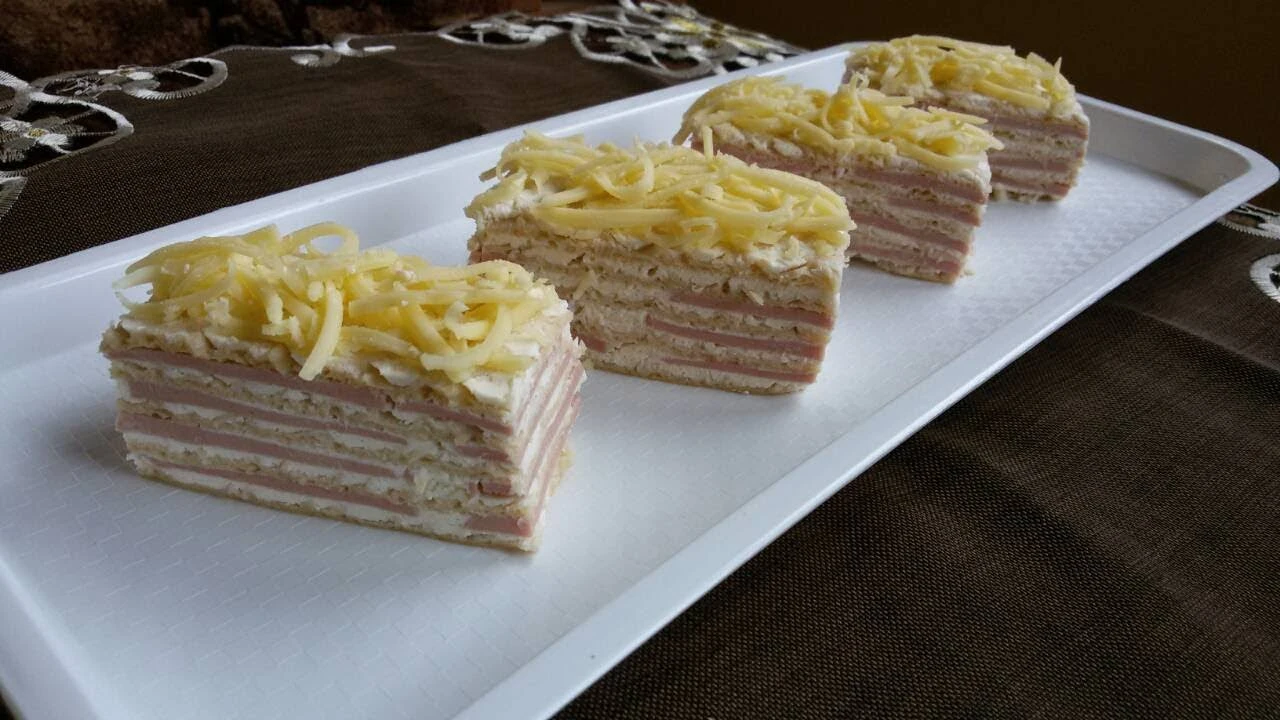 Ketering-Milijašević - Slane kocke sa kačkavaljem